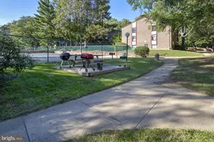 9712 Kingsbridge Dr, Fairfax, VA 22031 - Photo 23