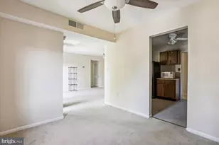 9712 Kingsbridge Dr, Fairfax, VA 22031 - Photo 11