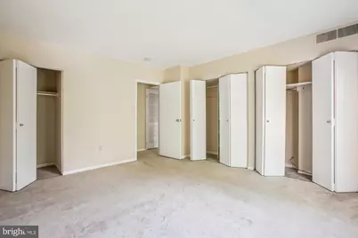 9712 Kingsbridge Drive #303, Fairfax, VA 22031 - Photo 17