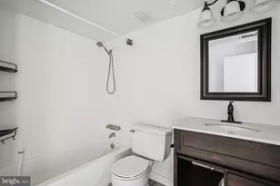 9712 Kingsbridge Dr, Fairfax, VA 22031 - Photo 19