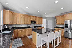 4909 Fox Creek Ct, Chantilly, VA 20151 - Photo 19