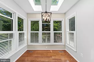 4909 Fox Creek Ct, Chantilly, VA 20151 - Photo 23