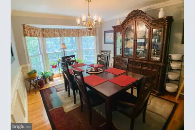 8604 Oak Chase Circle, Fairfax Station, VA 22039 - Photo 9