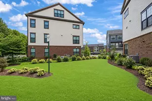 4434 Fair Lakes Ct, Fairfax, VA 22033 - Photo 33