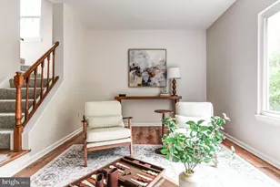 6910 Trestle Ct, Lorton, VA 22079 - Photo 5