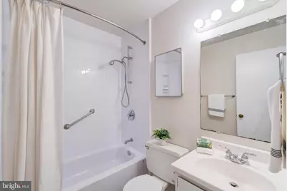6910 Trestle Court, Lorton, VA 22079 - Photo 25
