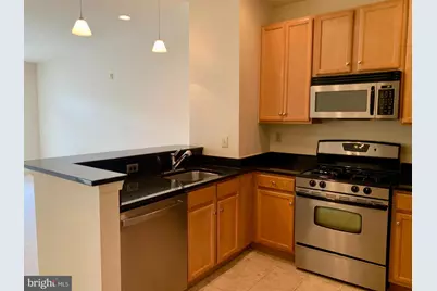2655 Prosperity Avenue #318, Fairfax, VA 22031 - Photo 7