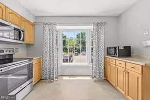 10256 Eagle Nest Ct, Fairfax, VA 22032 - Photo 13