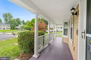 3507 Stringfellow Ct, Fairfax, VA 22033 - Photo 3