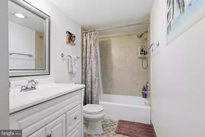 7600 Tremayne Place #203, McLean, VA 22102 - Photo 11