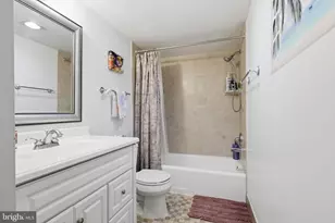 7600 Tremayne Pl, McLean, VA 22102 - Photo 11