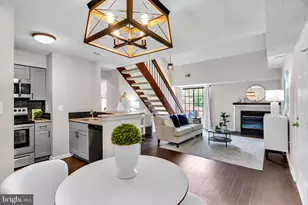 6918 Mary Caroline Cir, Alexandria, VA 22310 - Photo 3