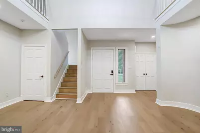 11109 Elmview Place, Great Falls, VA 22066 - Photo 5
