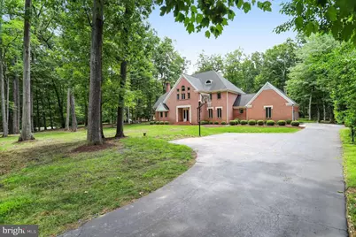 11109 Elmview Place, Great Falls, VA 22066 - Photo 3