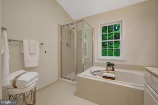 1258 Woodbrook Ct, Reston, VA 20194 - Photo 27