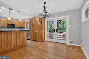 2542 Hillsman St, Falls Church, VA 22043 - Photo 7