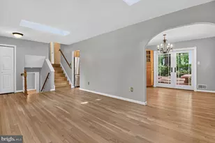 2542 Hillsman St, Falls Church, VA 22043 - Photo 9