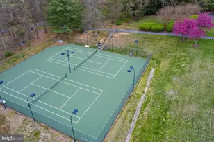 9721 S Park Cir, Fairfax Station, VA 22039 - Photo 11