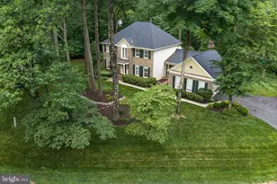 9721 S Park Cir, Fairfax Station, VA 22039 - Photo 3