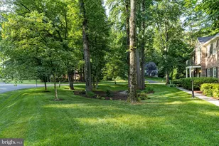 9721 S Park Cir, Fairfax Station, VA 22039 - Photo 3