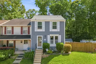 9179 Forest Breeze Ct, Springfield, VA 22152 - Photo 1