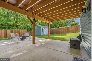 9179 Forest Breeze Ct, Springfield, VA 22152 - Photo 31