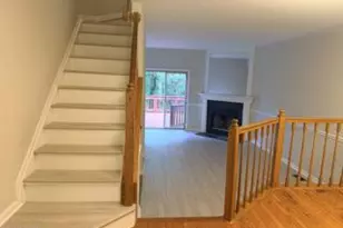 7315 Castleberg Ct, Alexandria, VA 22315 - Photo 3