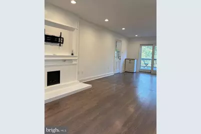 9830 Meadow Valley Drive, Vienna, VA 22181 - Photo 3