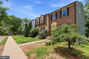 14314 Watery Mountain Ct, Centreville, VA 20120 - Photo 3