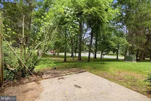 14314 Watery Mountain Ct, Centreville, VA 20120 - Photo 35
