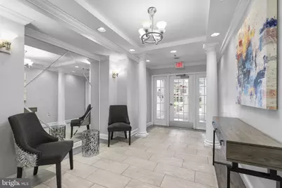 5575 Seminary Road #102, Falls Church, VA 22041 - Photo 3