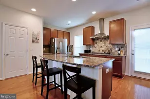 9612 Stockwell Ln, Fairfax, VA 22031 - Photo 5