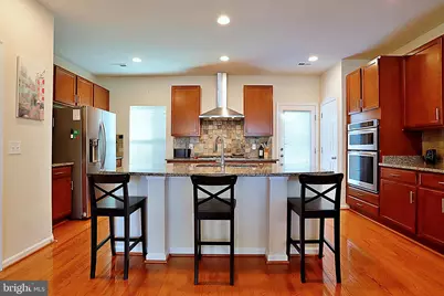 9612 Stockwell Lane, Fairfax, VA 22031 - Photo 3