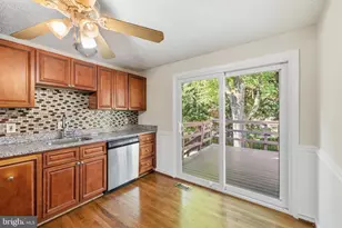 6119 Windward Dr, Burke, VA 22015 - Photo 7