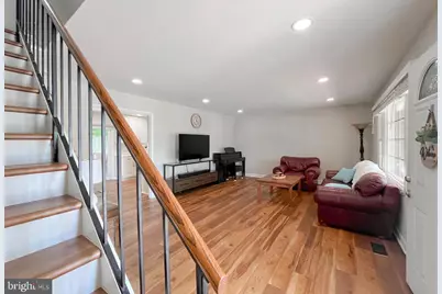 12833 Point Pleasant Drive, Fairfax, VA 22033 - Photo 5