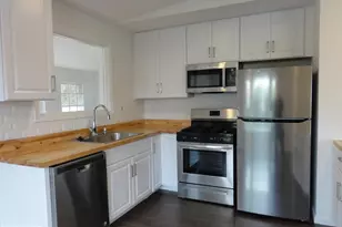7029 Woodley Ln, Falls Church, VA 22042 - Photo 7