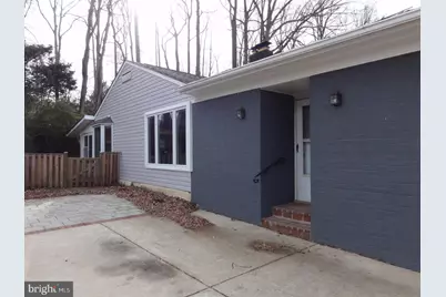 7029 Woodley Lane, Falls Church, VA 22042 - Photo 27