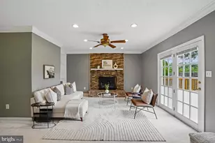 4609 Sand Rock Ln, Chantilly, VA 20151 - Photo 13