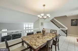 11030 Thrush Ridge Rd, Reston, VA 20191 - Photo 9