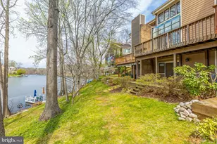 11030 Thrush Ridge Rd, Reston, VA 20191 - Photo 3