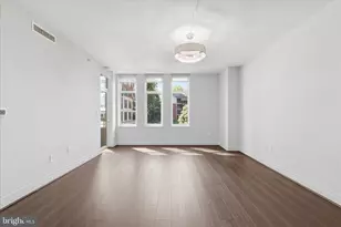 8220 Crestwood Heights Dr, McLean, VA 22102 - Photo 13