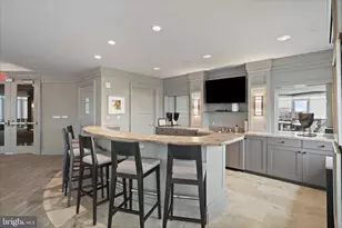 8220 Crestwood Heights Dr, McLean, VA 22102 - Photo 33