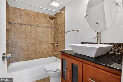 9702 Kingsbridge Drive #302, Fairfax, VA 22031 - Photo 11