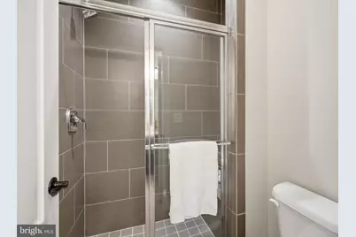 7821 Old Falls Road, McLean, VA 22102 - Photo 35