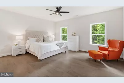 7821 Old Falls Road, McLean, VA 22102 - Photo 33
