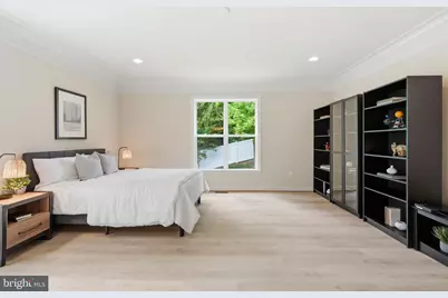 7821 Old Falls Road, McLean, VA 22102 - Photo 21