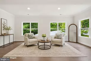 7821 Old Falls Rd, McLean, VA 22102 - Photo 27