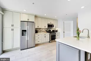11830 Breton Ct, Reston, VA 20191 - Photo 1