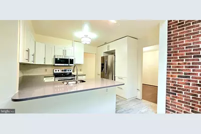8729 Sheridan Farms Court, Springfield, VA 22152 - Photo 9
