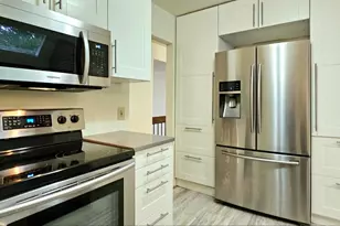 8729 Sheridan Farms Ct, Springfield, VA 22152 - Photo 13